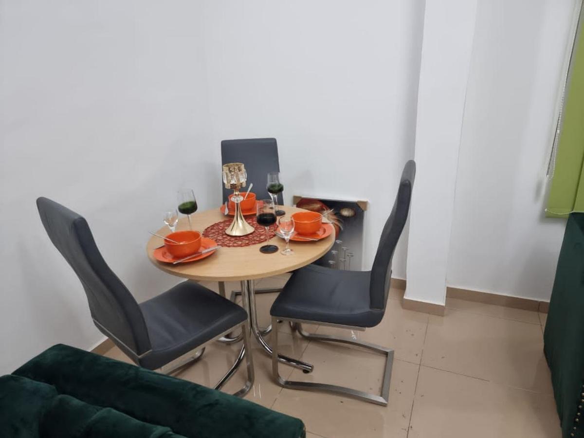 Baobab Lodge Douala Eksteriør billede