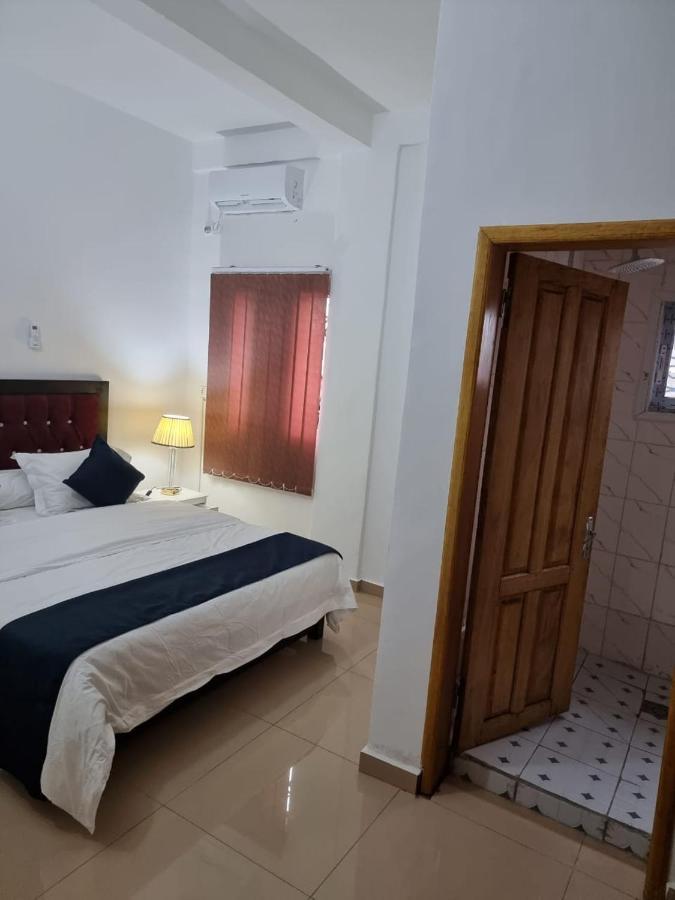 Baobab Lodge Douala Eksteriør billede